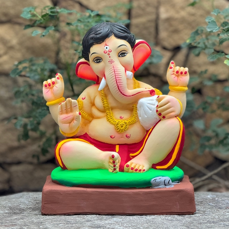 12'' Baal Ganesh No 16 NM