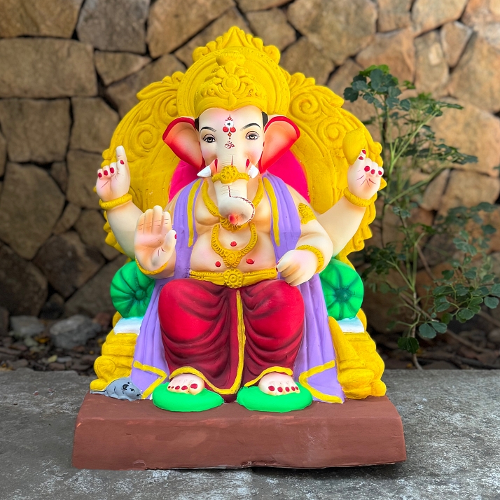 17'' Lalbaug Raja No 8 DRSPU NM
