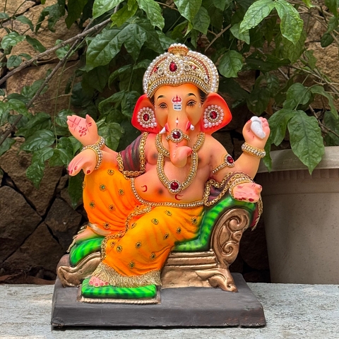 13" Sofa Ganesh DO